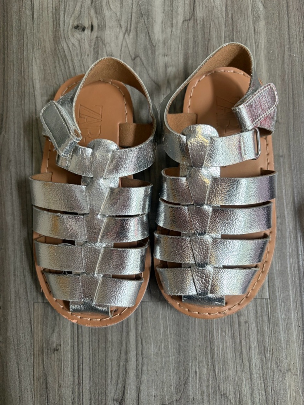 Zara Kids Metallic Silver Fisherman Sandals Like New
